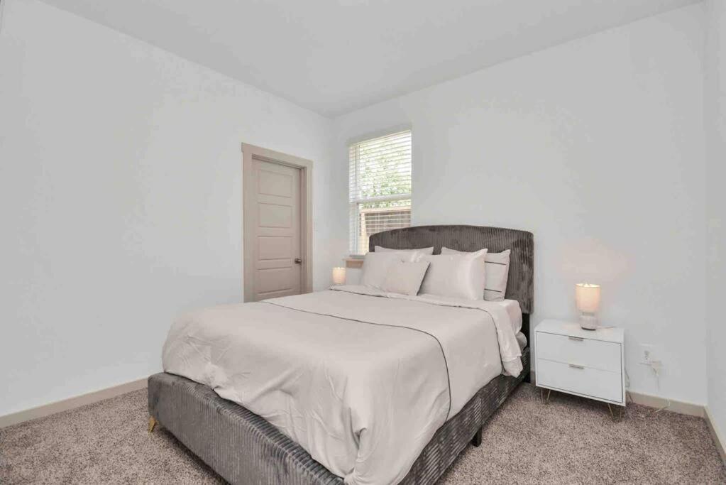 4Bedroom Escape - Near Med Center With Backyard Houston Eksteriør billede
