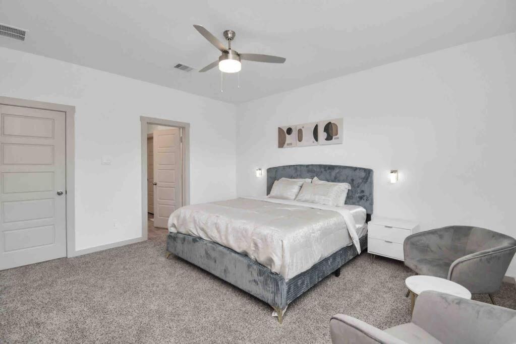 4Bedroom Escape - Near Med Center With Backyard Houston Eksteriør billede