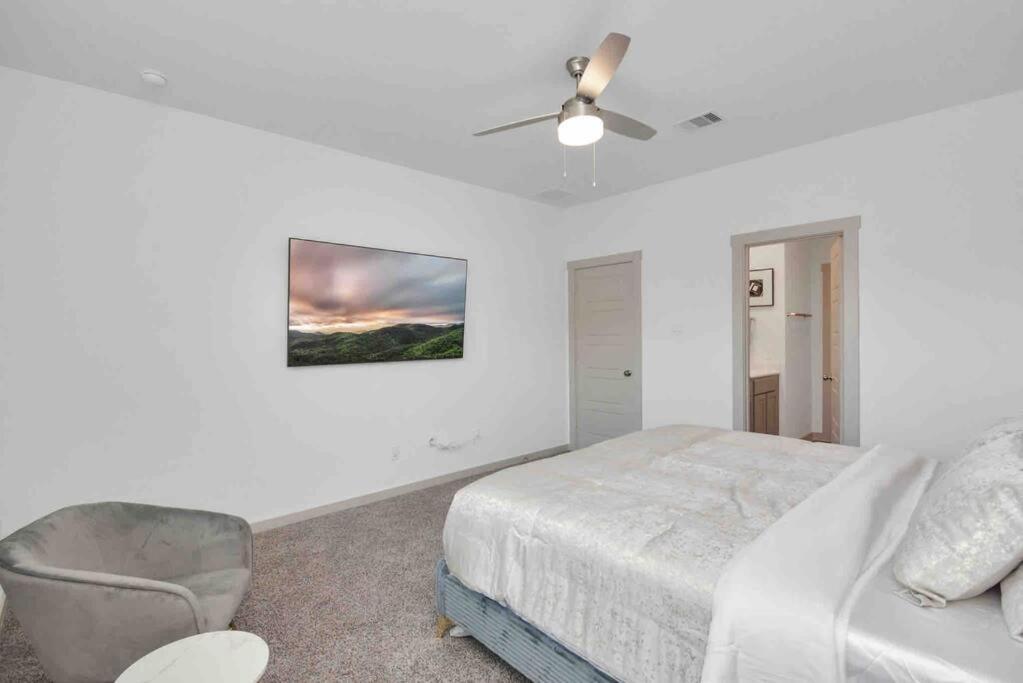 4Bedroom Escape - Near Med Center With Backyard Houston Eksteriør billede